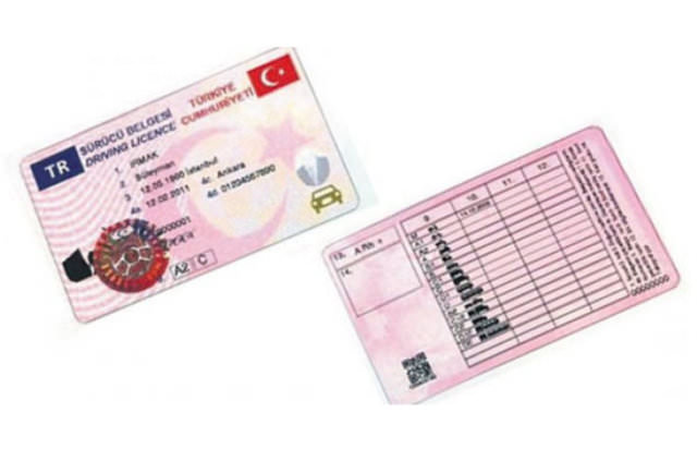 Türk Ehliyeti Çek Cumhuriyeti’nde Geçerli mi?